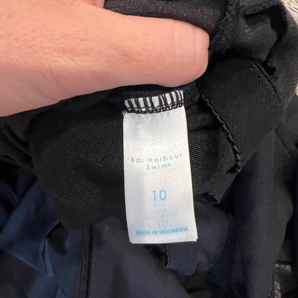 Bal Harbour Women's V-Neck Ruffled One-Piece Swimsuit Size 10 - Picture 3 of 3